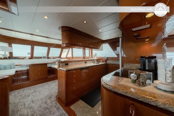 2013 Hampton Motor Yacht till salu – 20,95m – 4 hytter – Fort Lauderdale