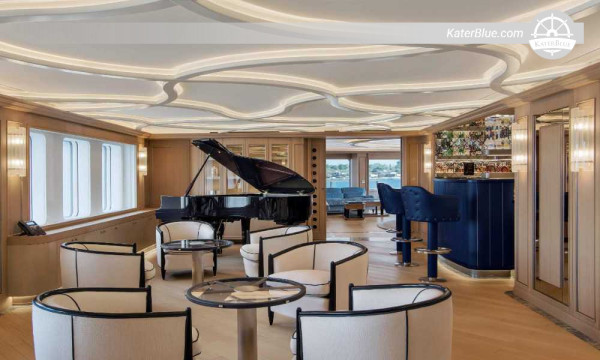 7-Day Luxury Yacht Cruise from Jeddah to Dubai via Red Sea &amp; NEOM
