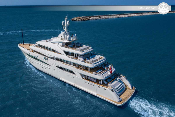 79m CRN Crewed Yacht Charter Hurghada – Central Reefs &amp; Islands Week