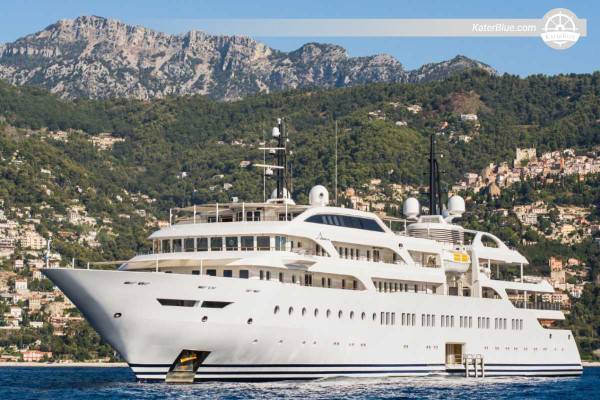 7-Day Southern Red Sea Luxury Yacht Cruise from Jeddah to Muscat