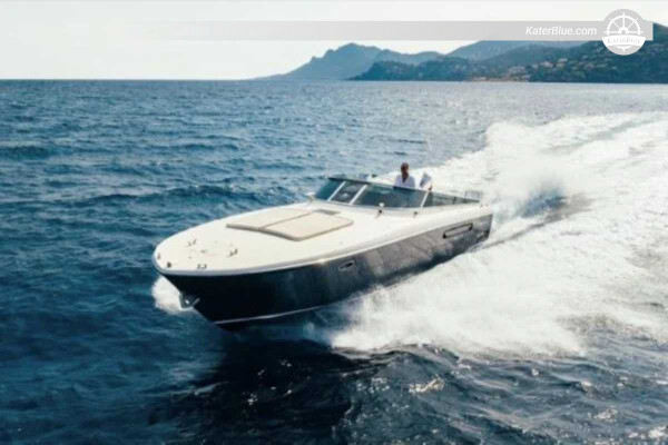 Private Capri Sea Grottoes and Faraglioni Skippered Day Charter from Marina Grande for Up to 6 Guests