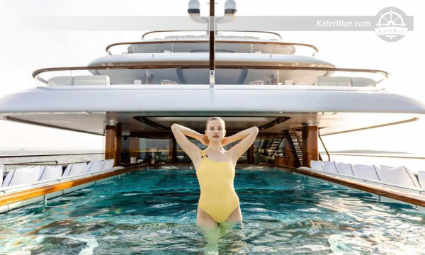 12-Day Feadship 317ft Fully Crewed Luxury Cruise from Muscat to Abu Dhabi via Khasab, Fujairah, Sharjah, Dubai and Sir Bani Yas Island