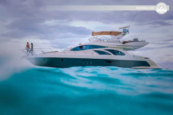 Azimut 55E 2004 for Sale 16.7m Flybridge Cancun