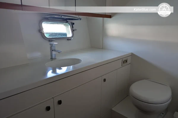 2012 Toy Tender 47 Motor Yacht for Sale in Porto Rotondo 2 Cabins