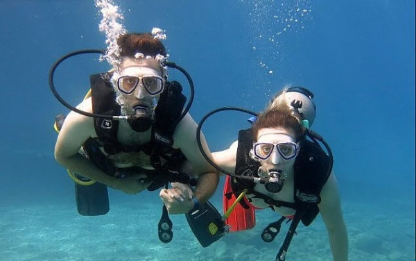 COURS PADI SCUBA DIVER À FETHIYE TURQUIE