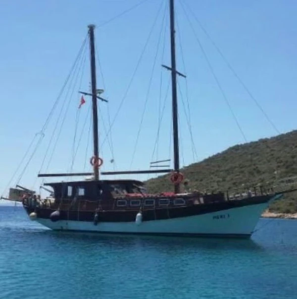 Location de goélettes privées à la journée à İzmir Çeşme, Turquie
