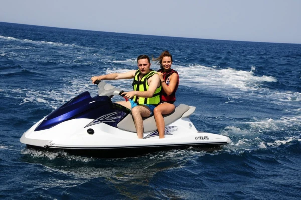 Location de jet-skis à Antalya Kemer, Turquie