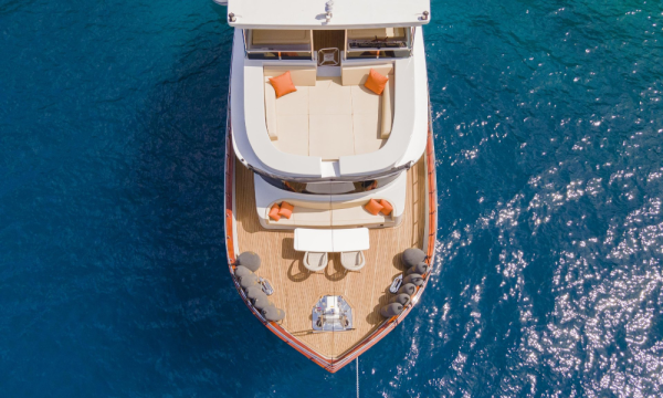 Yacht chalutier de luxe à 5 cabines à Yalikavak, Turquie
